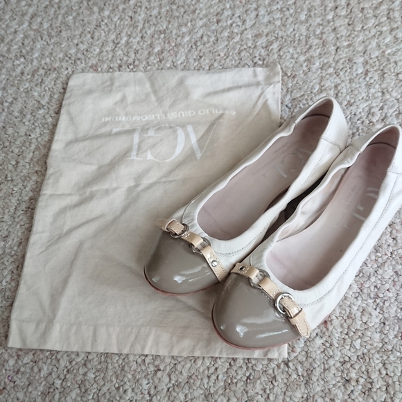 Attilio Giusti Leombruni Monika Ballet Flats Taupe cap & white leather size 37.5 - Picture 1 of 14